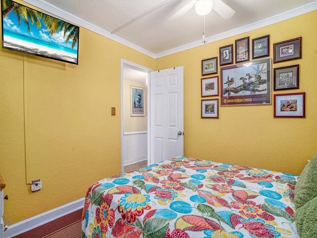 0401 Waters Edge Resort Vacation Rental in Garden City Beach - RedAwning