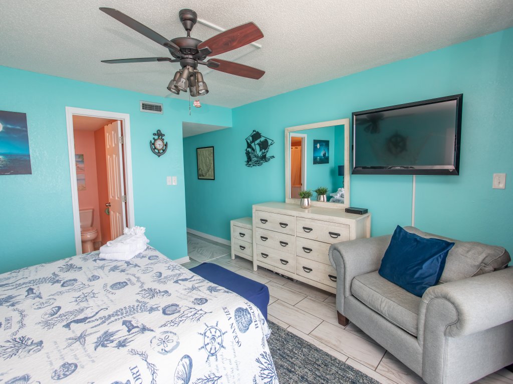 0712 Waters Edge Resort Vacation Rental in Garden City Beach - RedAwning