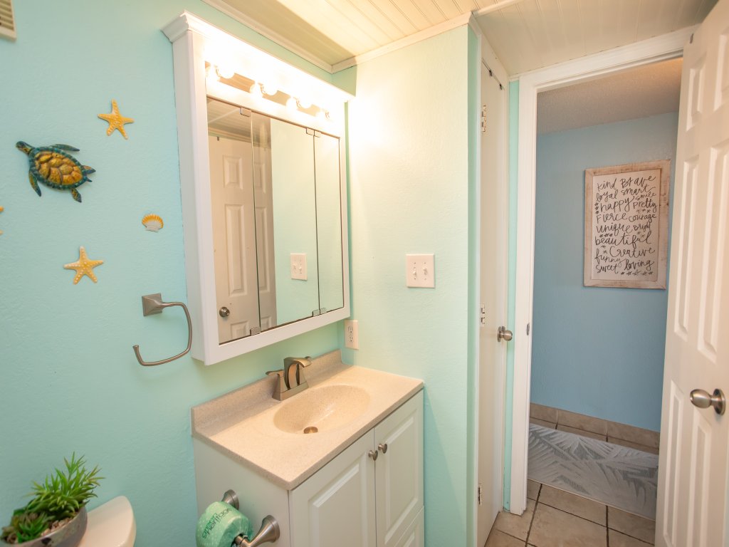 0712 Waters Edge Resort Vacation Rental in Garden City Beach - RedAwning