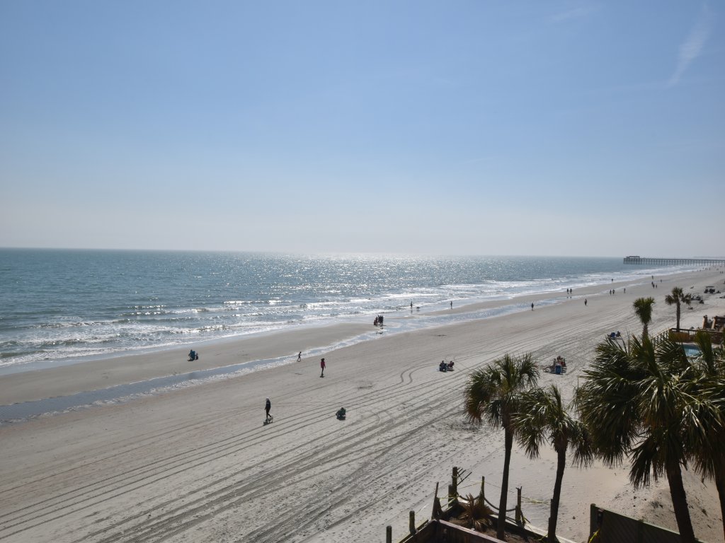 0310 Waters Edge Resort Vacation Rental in Garden City Beach - RedAwning