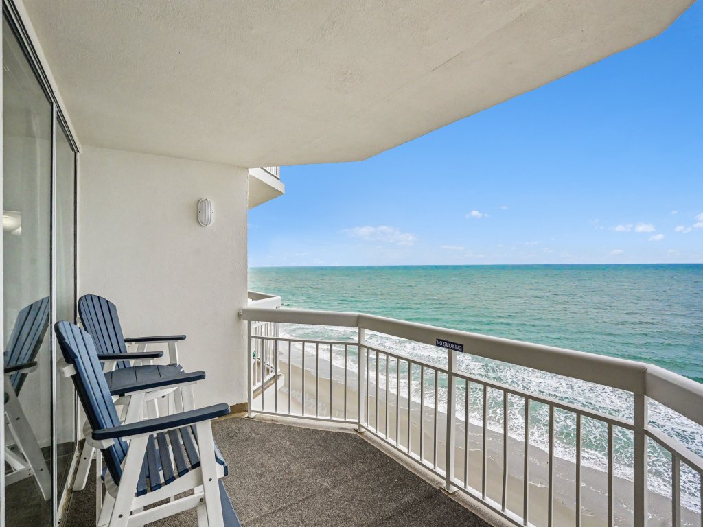 1011 Waters Edge Resort Vacation Rental in Garden City Beach - RedAwning