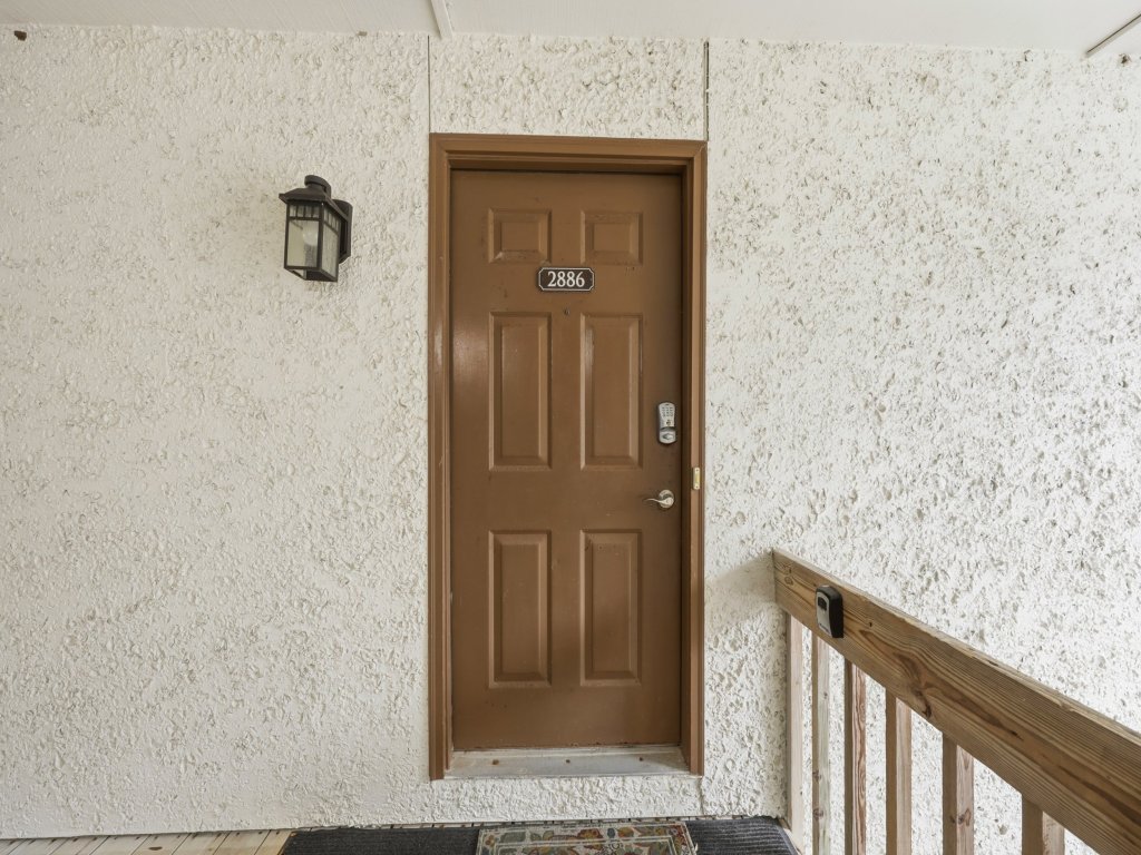 Dog Friendly Forest Ridge Condo Close to Beach Vacation Rental in Fernandina Beach - RedAwning