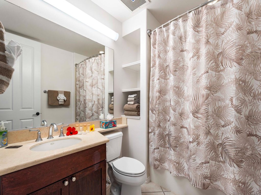 Fairway Villas Waikoloa J21 Vacation Rental in Hawaii - RedAwning