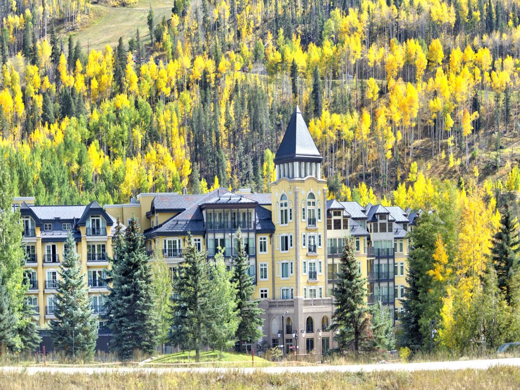Ritz Carlton Vail #212 Vacation Rental in Vail - RedAwning