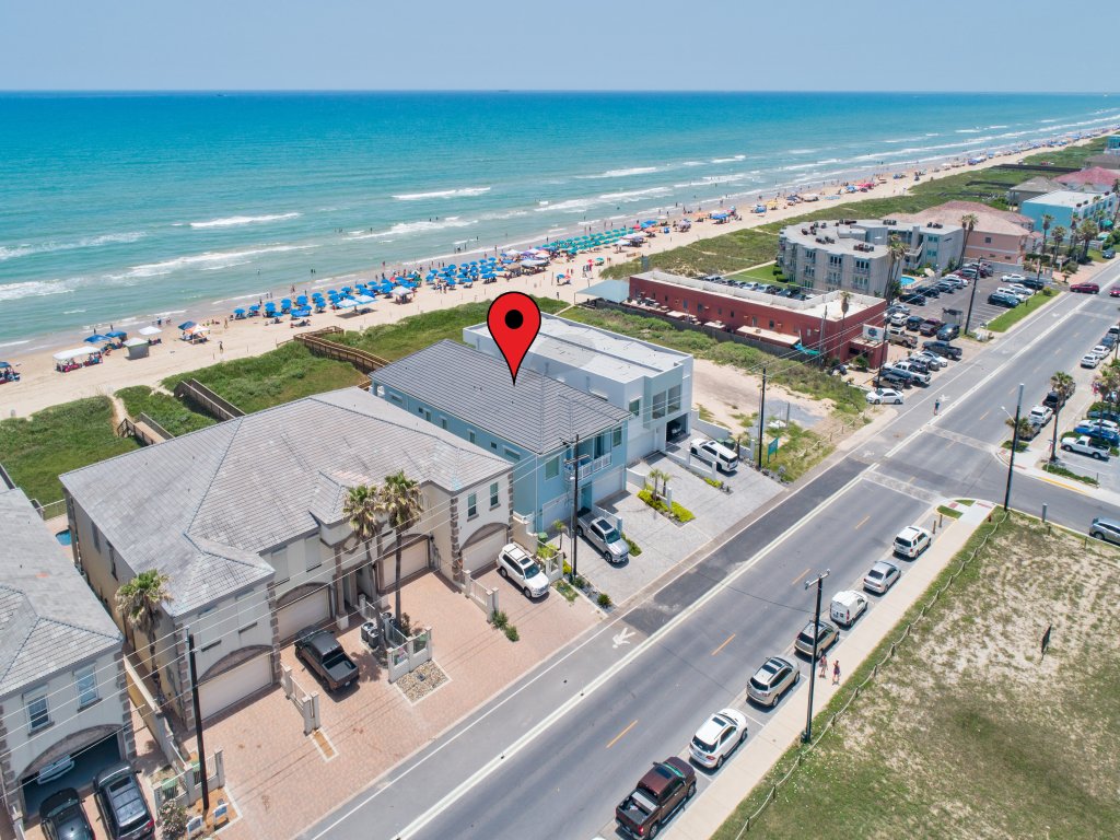 5108B Gulf Blvd (La Casa Del Caballero) Vacation Rental in South Padre Island - RedAwning