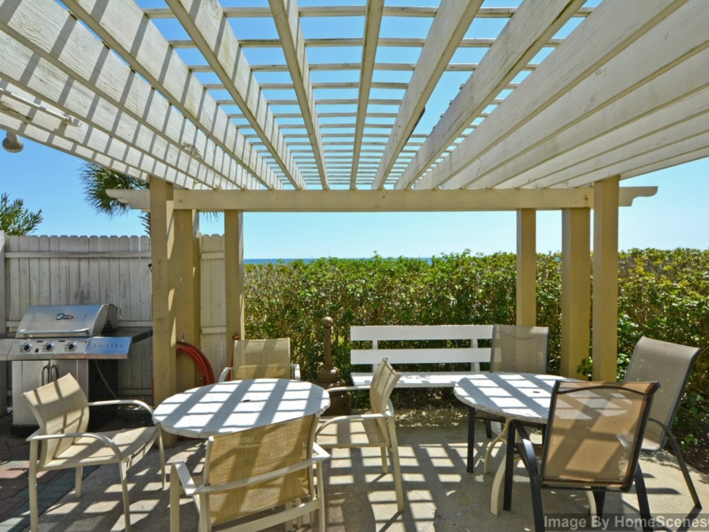 Sterling Sands 604  Vacation Rental in Destin - RedAwning