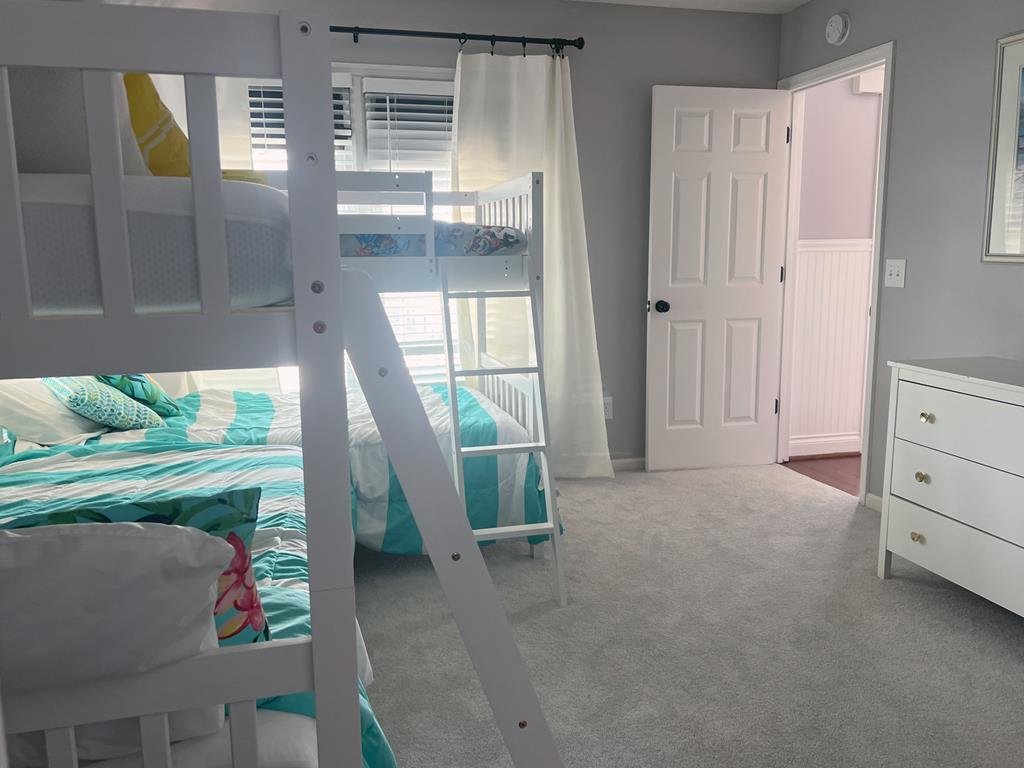 A Beach to Remember / 716 Ocean Blvd West Vacation Rental in Holden Beach - RedAwning