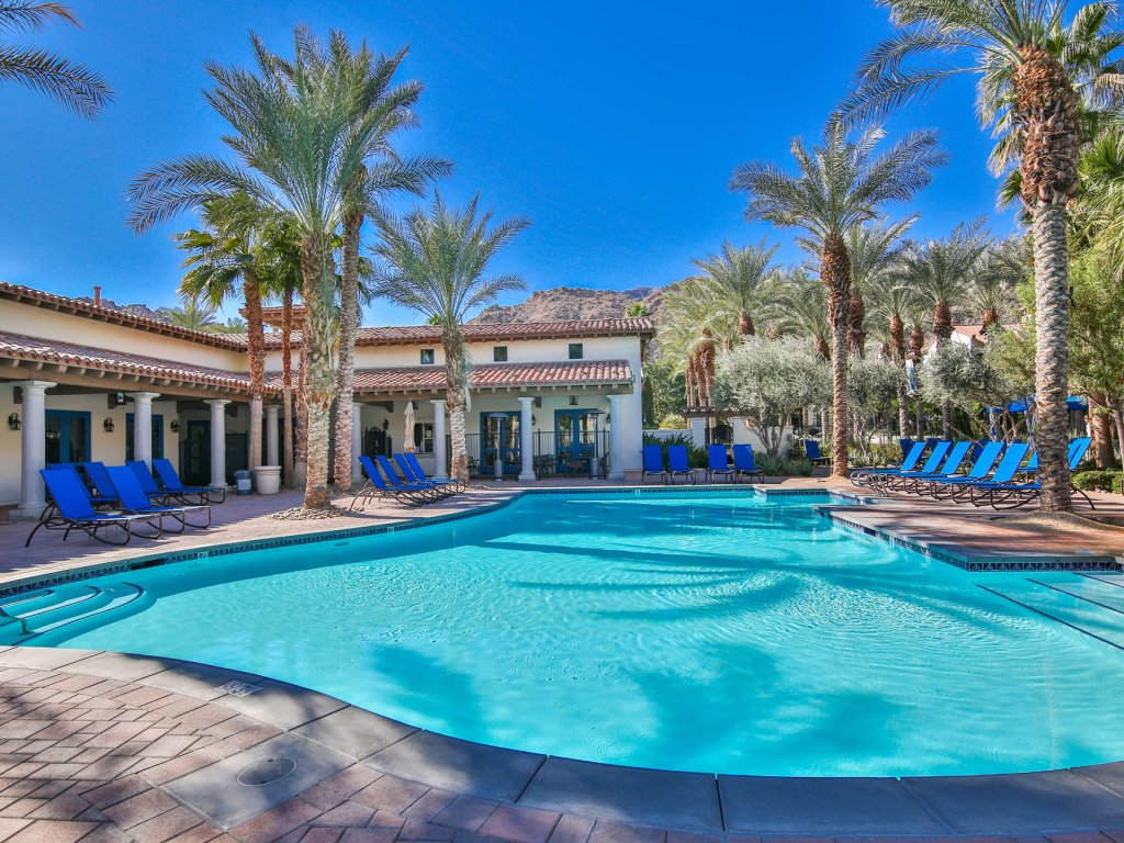(L48) Premier Location at Clubhouse Vacation Rental in La Quinta - RedAwning