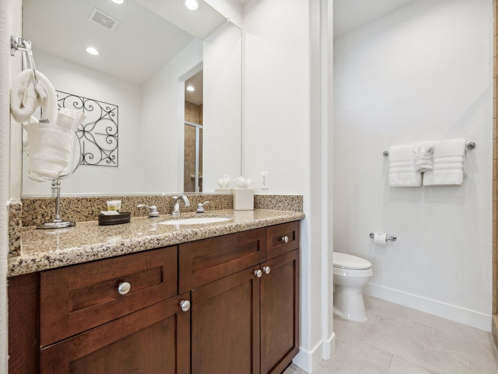 (T21) Newly Renovated Lux Villa with Fountain View Vacation Rental in La Quinta - RedAwning