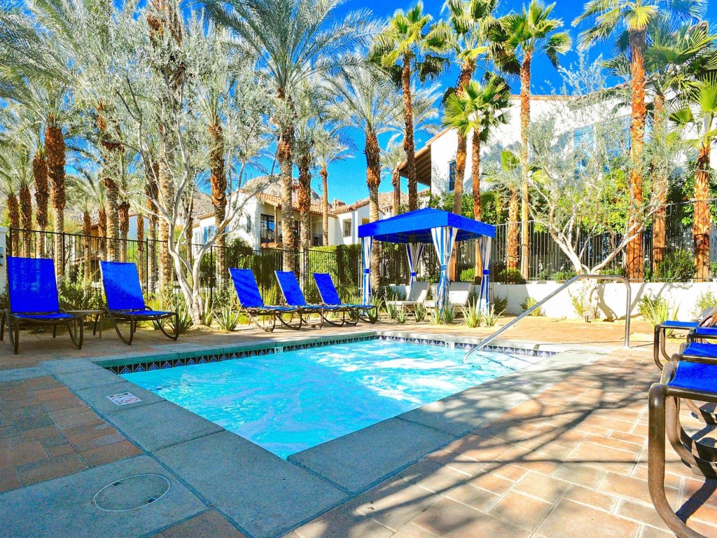 (T21) Newly Renovated Lux Villa with Fountain View Vacation Rental in La Quinta - RedAwning