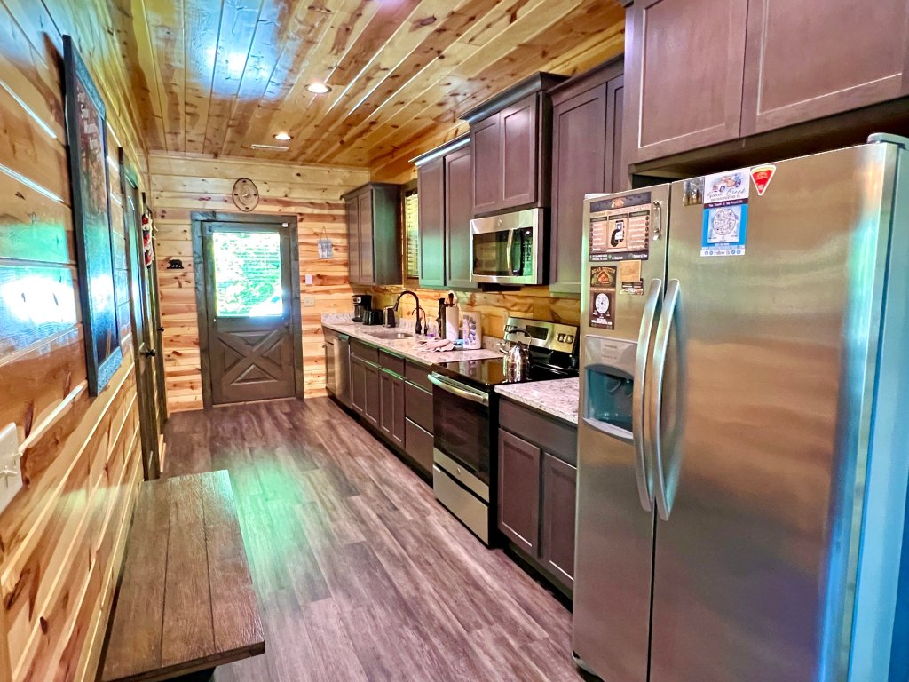 South Side Serenity Vacation Rental in Sevierville - RedAwning