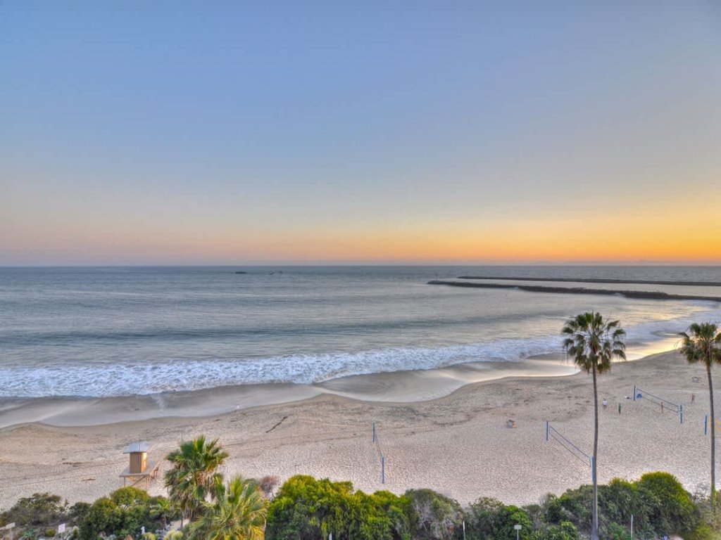 114 42nd St A | Remodeled Beauty Steps To The Sand Vacation Rental in Newport Beach - RedAwning