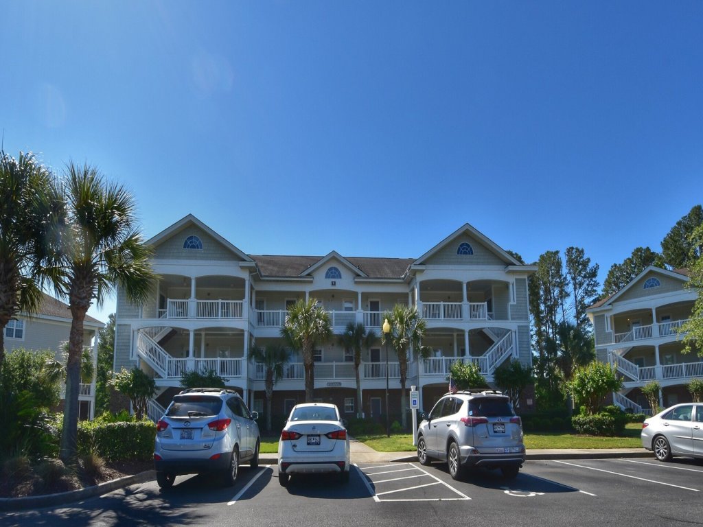 931 River Crossing Vacation Rental in North Myrtle Beach - RedAwning