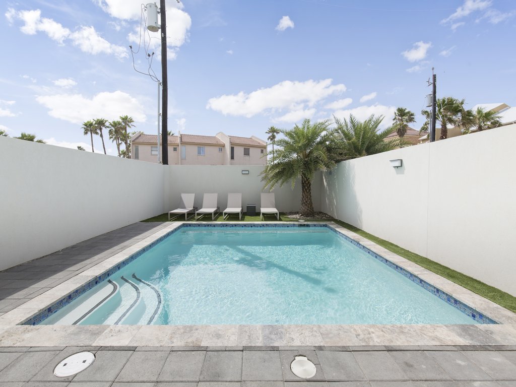 5703A Gulf Blvd (Casa Santiago A) Vacation Rental in South Padre Island - RedAwning