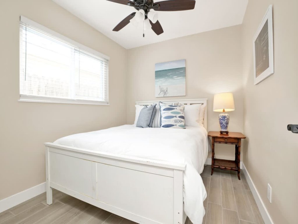 114 42nd St A&B | Updated Duplex Steps to Sand Vacation Rental in Newport Beach - RedAwning