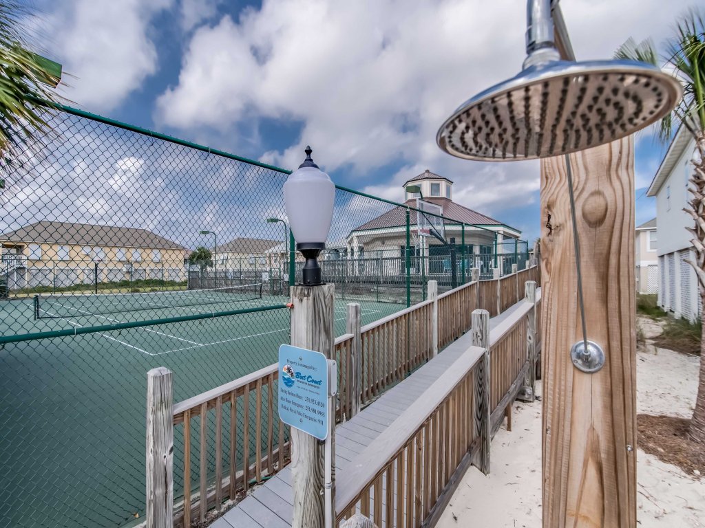 Sandy Toes Vacation Rental in Gulf Shores - RedAwning