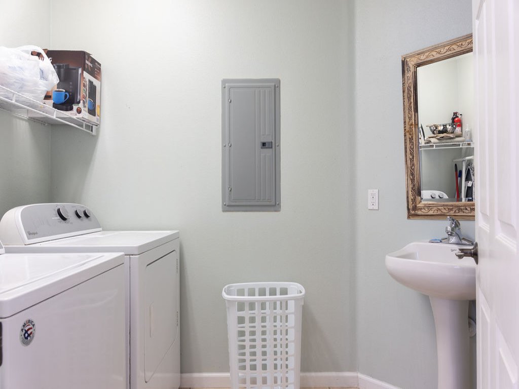 Sandy Toes Vacation Rental in Gulf Shores - RedAwning