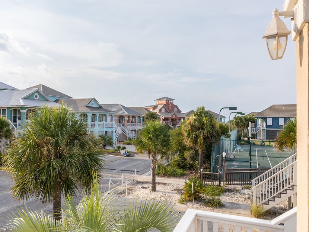 Sandy Toes Vacation Rental in Gulf Shores - RedAwning