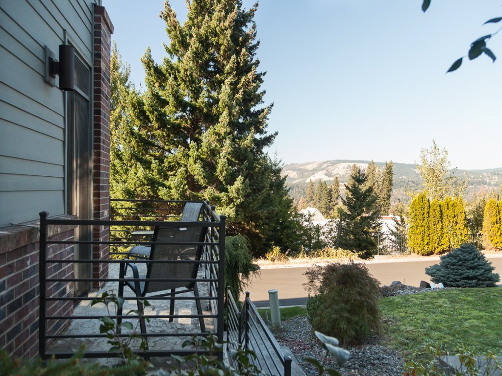 NEW Condo Downwider with Hot Tub, Minutes Away from The Columbia River Gorge Vacation Rental in Hood River - RedAwning