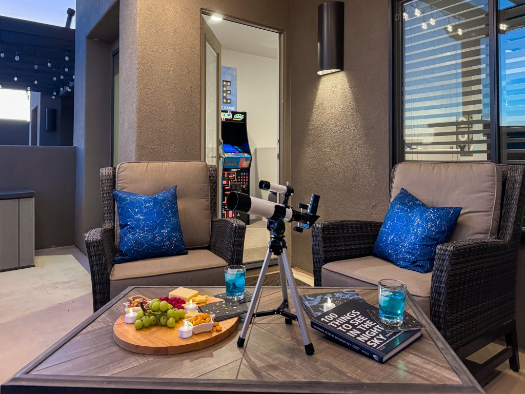 Stargazer – Luxury Condo, Rooftop Views, Private Hot Tub Vacation Rental in St. George - RedAwning
