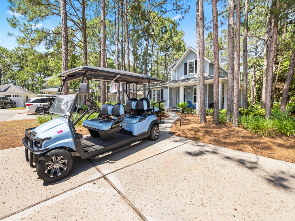 1345 Laurel Grove Vacation Rental in Miramar Beach - RedAwning
