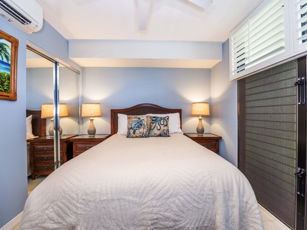 Noelani 304 3 Bedroom/2.5 Bath Condo Vacation Rental in Lahaina - RedAwning