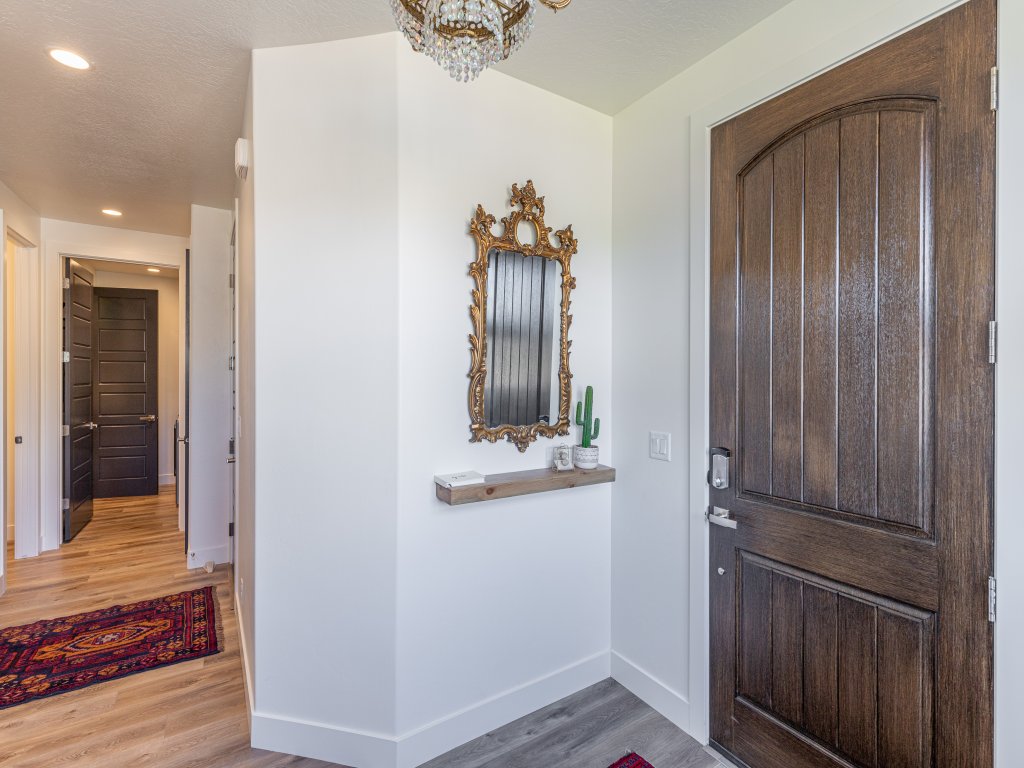 Fable House Vacation Rental in St. George - RedAwning