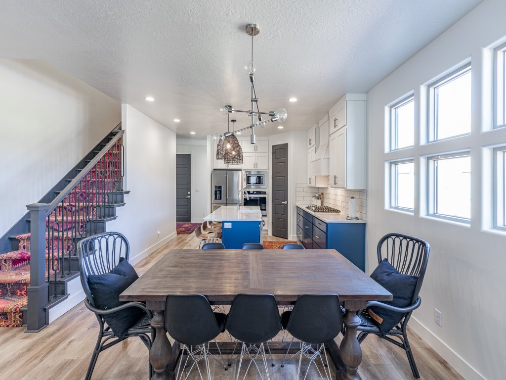 Fable House Vacation Rental in St. George - RedAwning