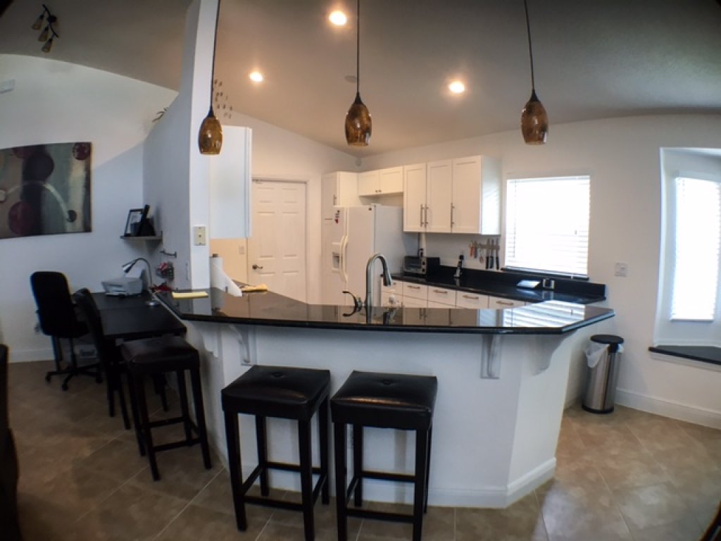 South Facing Pool - Bright Sunny Home! Vacation Rental in Haines City - RedAwning