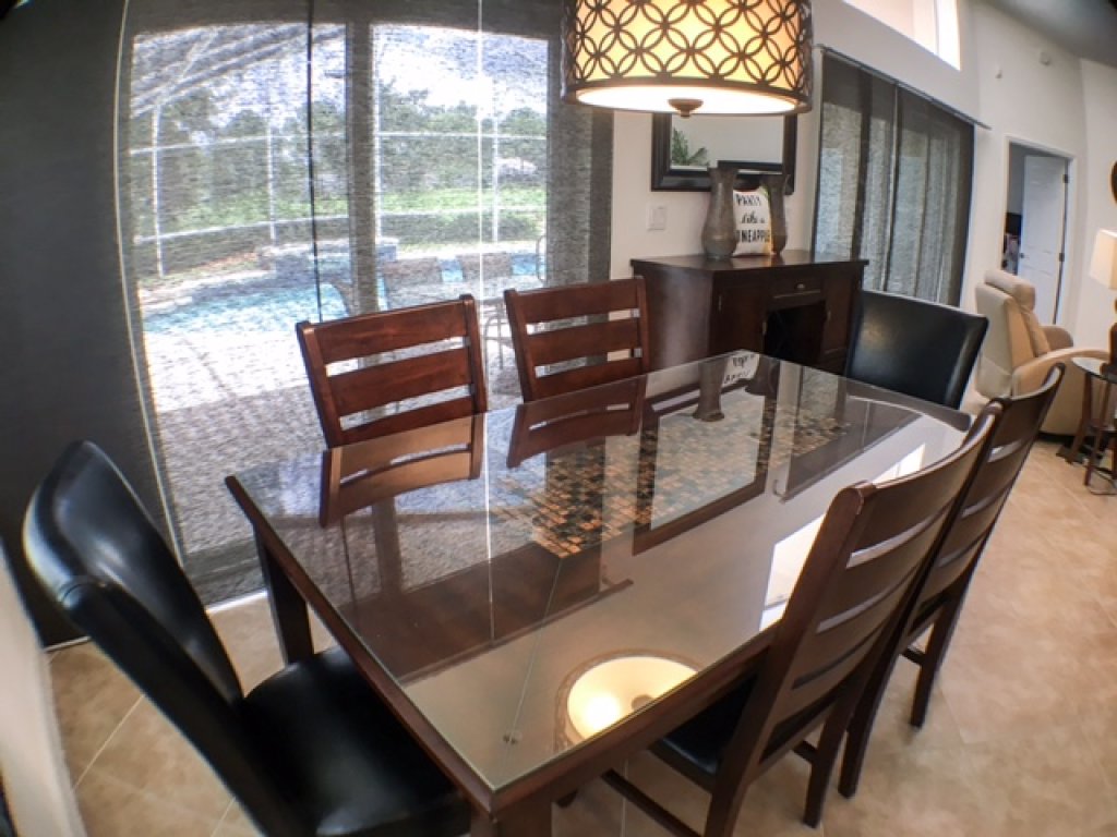 South Facing Pool - Bright Sunny Home! Vacation Rental in Haines City - RedAwning