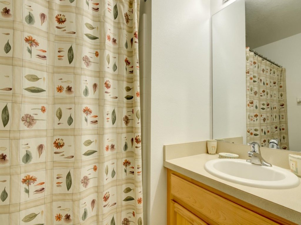Gated Community Southern Dunes Golf Vacation Rental in Haines City - RedAwning