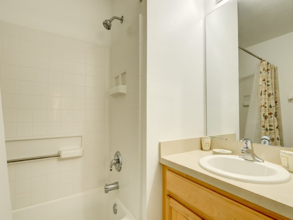 Gated Community Southern Dunes Golf Vacation Rental in Haines City - RedAwning