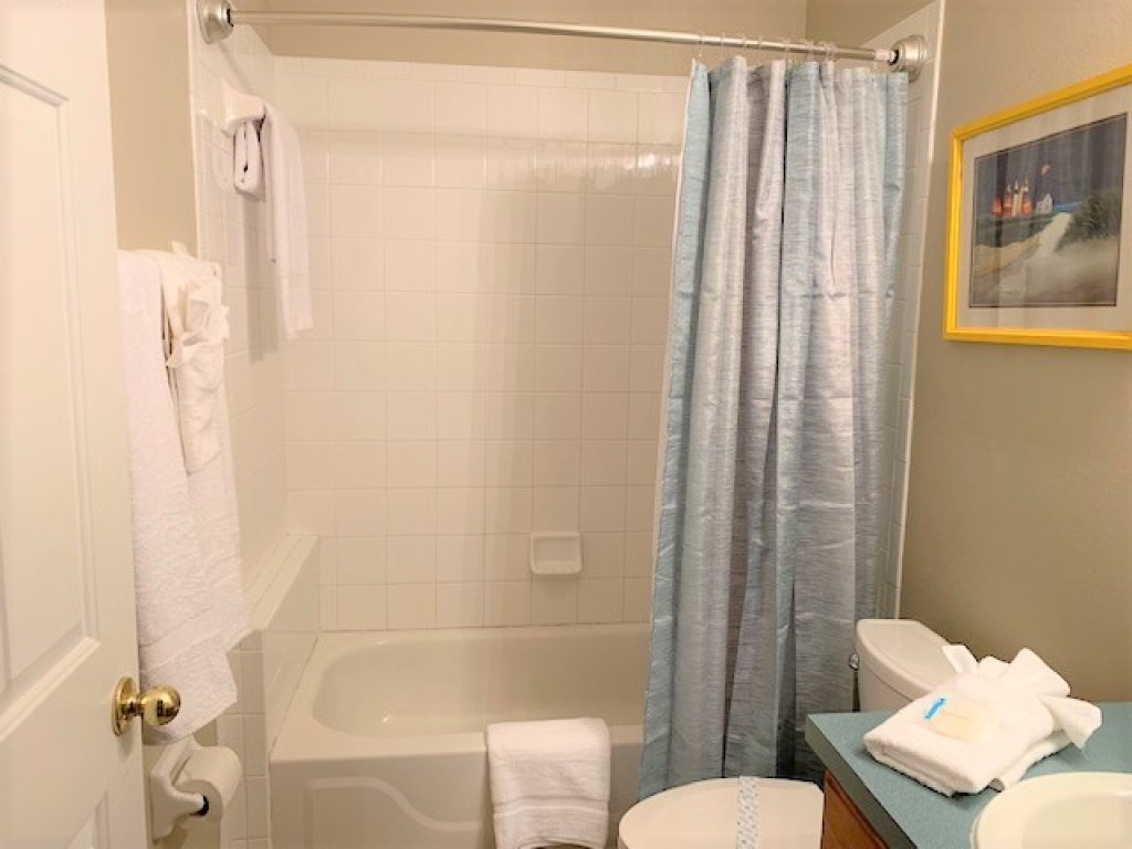 Goofy's Golf Getaway Vacation Rental in Davenport - RedAwning