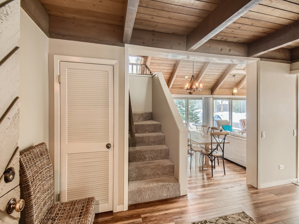 Spacious Mill Run 3 Townhouse Close to City Attractions Vacation Rental in Breckenridge - RedAwning