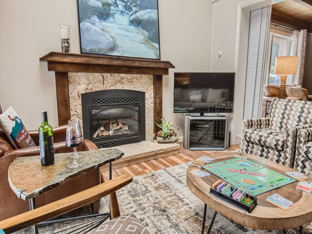 Spacious Mill Run 3 Townhouse Close to City Attractions Vacation Rental in Breckenridge - RedAwning