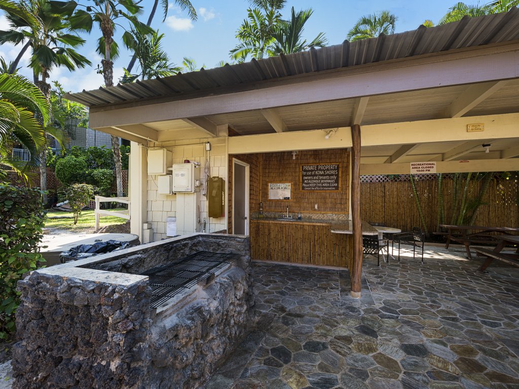 Kona Shores #203 Vacation Rental in Kailua Kona - RedAwning
