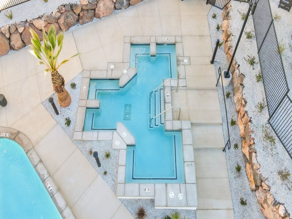 The Retreat at Coral Springs Resort Vacation Rental in Hurricane - RedAwning