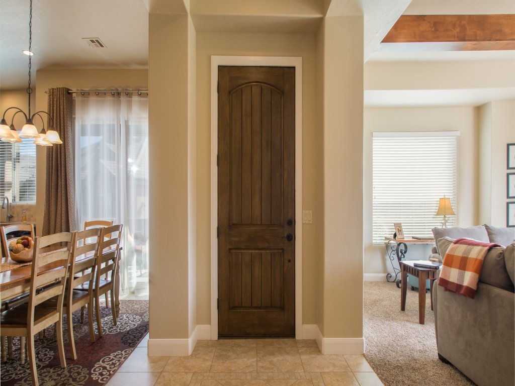 Sun-E-Scape Vacation Rental in Utah - RedAwning