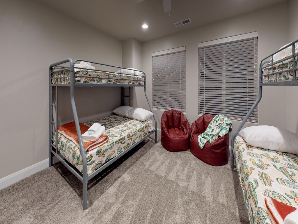 Arroyo Casita Vacation Rental in Utah - RedAwning