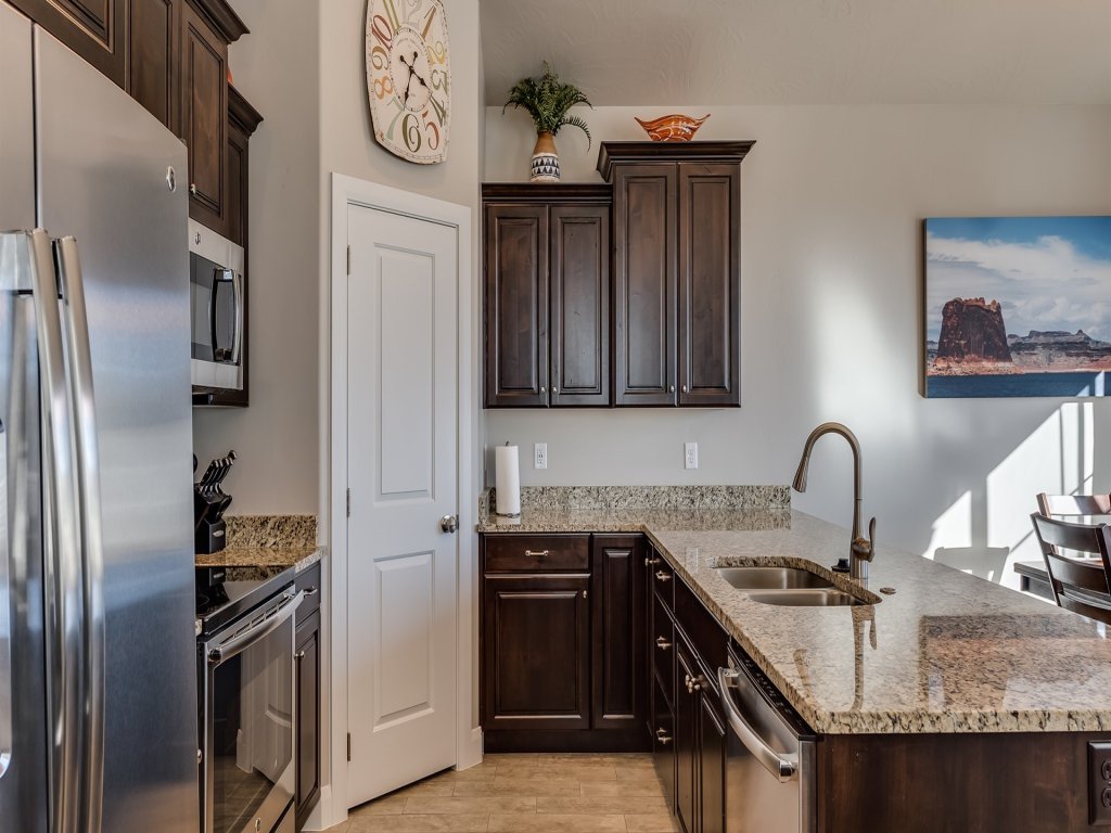 Desert Edge Retreat Vacation Rental in Utah - RedAwning