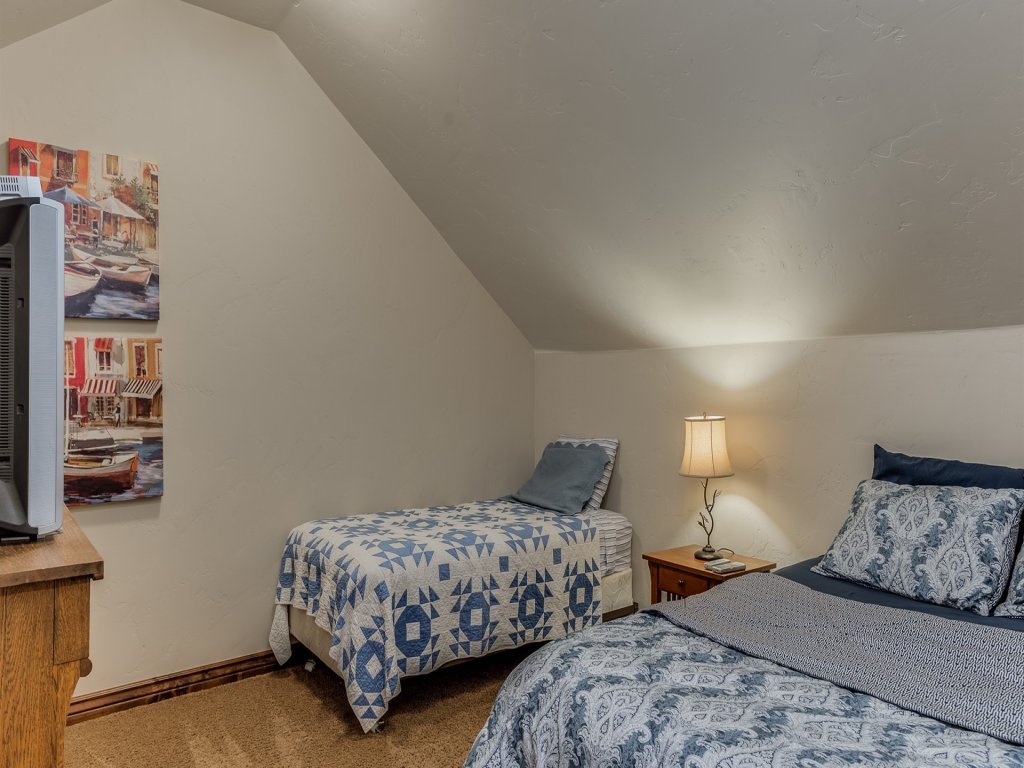 Beyond the Green Vacation Rental in Utah - RedAwning