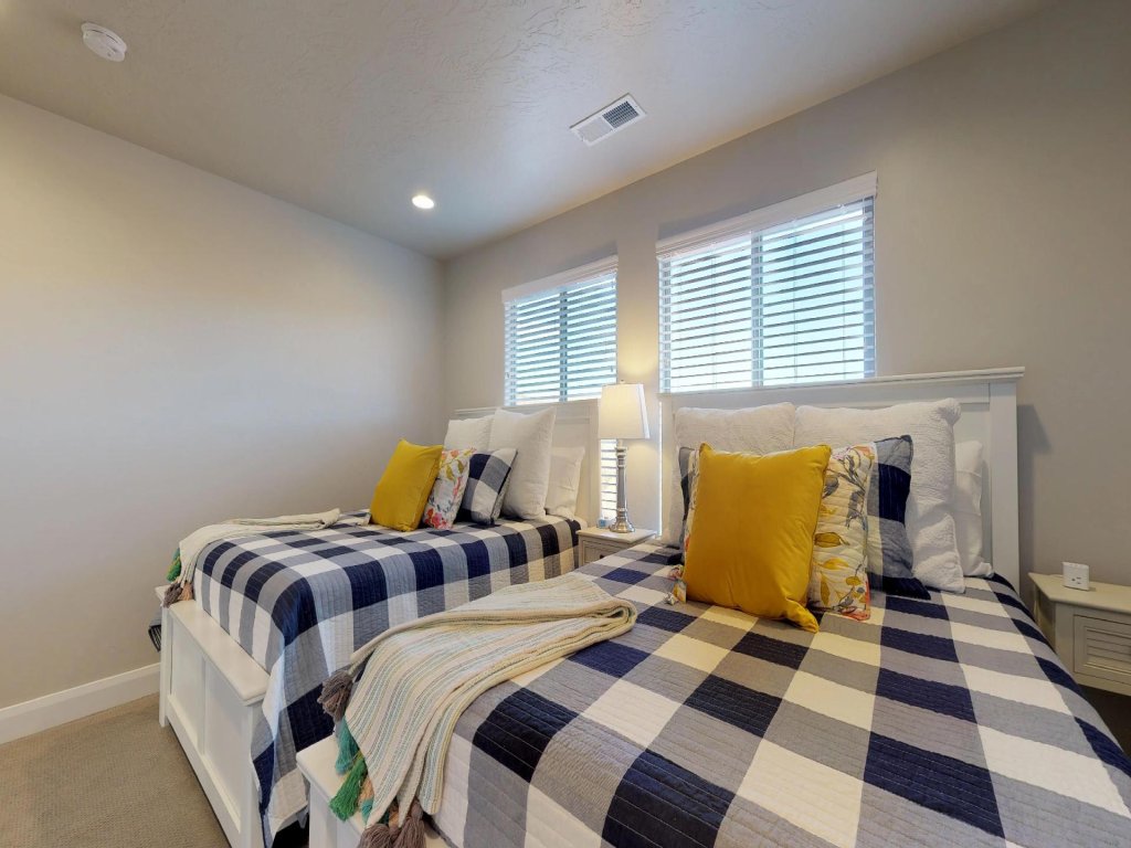 Birds Eye View Vacation Rental in Utah - RedAwning