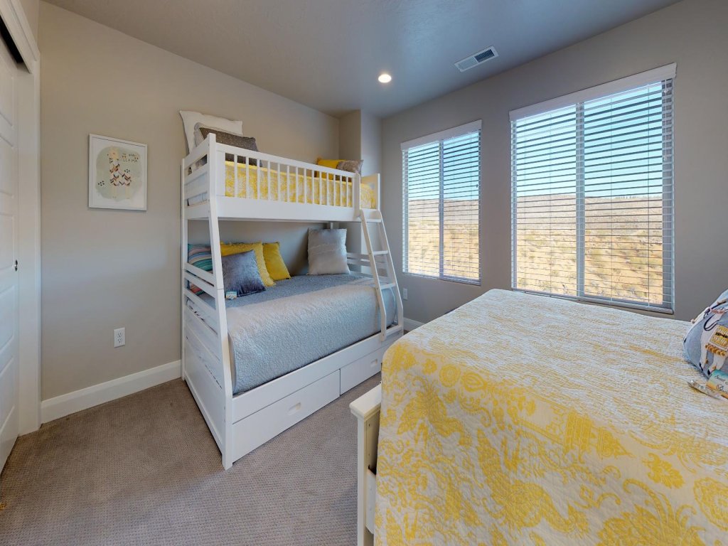 Birds Eye View Vacation Rental in Utah - RedAwning