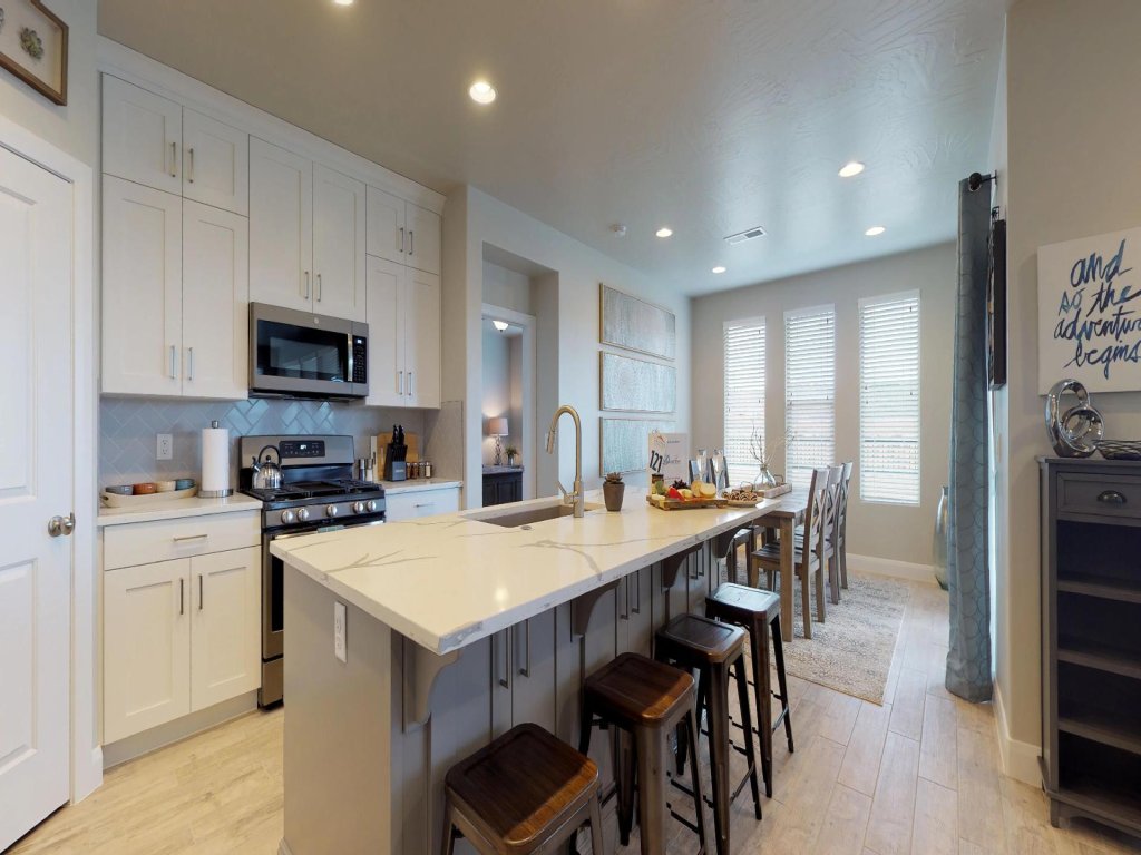 Endless Adventures Vacation Rental in Utah - RedAwning