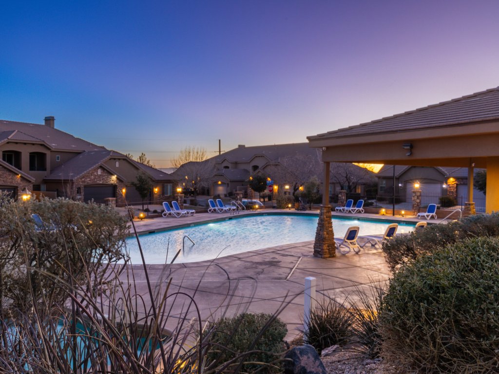 Kolob at Coral Ridge Vacation Rental in Utah - RedAwning
