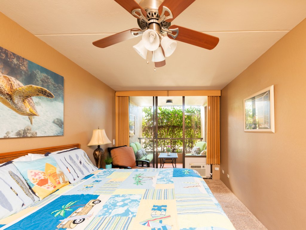Kona Pacific A102 Vacation Rental in Kailua Kona - RedAwning