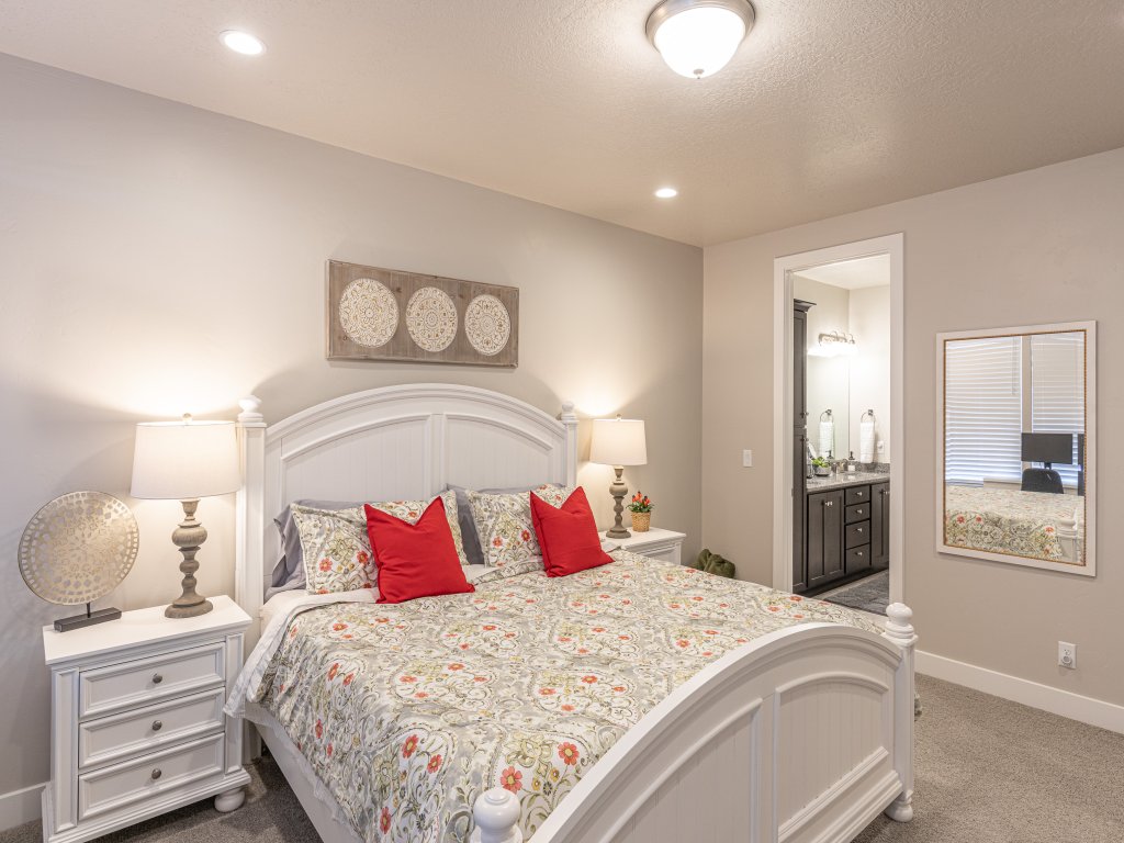 Launchpad Vacation Rental in St. George - RedAwning
