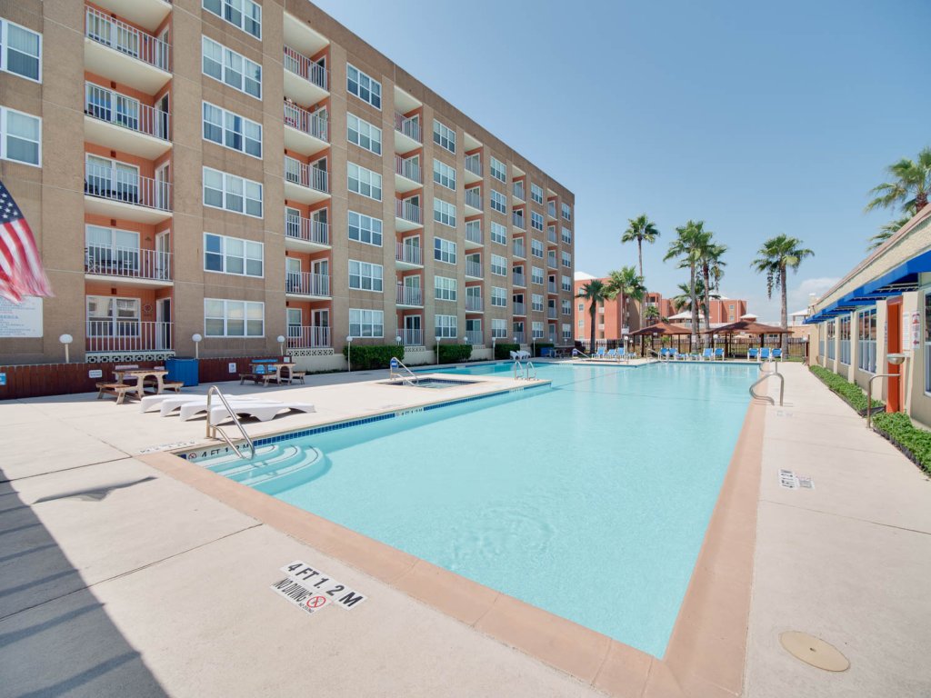 Relaxing Top Floor Corner 2BR Condo with Great View - 3 Minute Walk To The Beach! Vacation Rental in South Padre Island - RedAwning