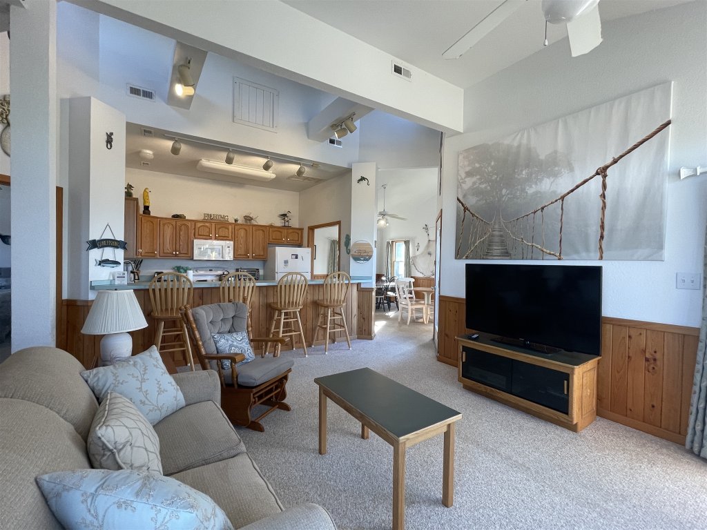 THE BAITED HOOK Vacation Rental in North Carolina - RedAwning