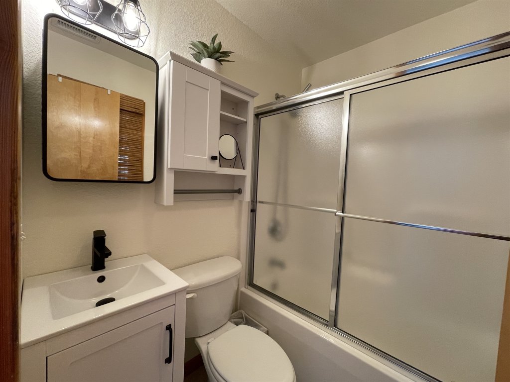38 TOPAZ TIDES Vacation Rental in Hatteras - RedAwning